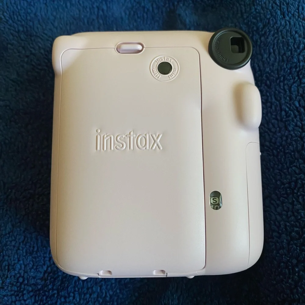 Fujifilm Instax Mini 12 Instant Camera - Light Pink